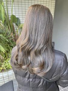赤みなし☆ピスタチオベージュ - 半個室型美容室 Sourire 博多店掲載