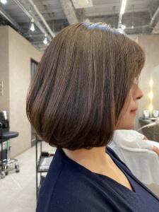 艶ボブ　白髪ぼかしハイライト - Flag Hair 西通り店掲載