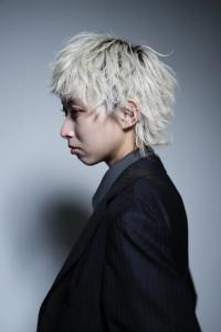 ウルフｘシルバーベージュ - soin de brace elne 立花店掲載