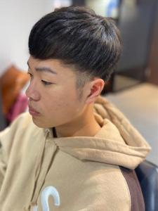 大人カッコいい20代30代ツーセクションマッシュスタイル - BARBER-BAR 四谷店掲載