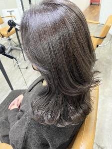 白髪ぼかしハイライトイルミナカラーブルーチ池袋 - prize Iris 池袋【プライズ アイリス】池袋駅東口店掲載