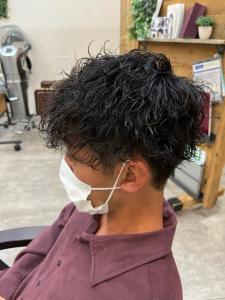 爽やかツーブロック刈り上げ束感アップバング - N° deseo 吉祥寺掲載