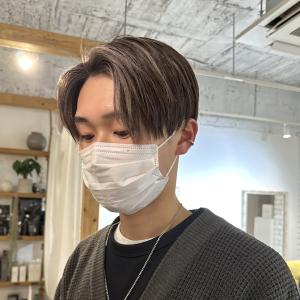 センターパート　ホワイトメッシュ - Hair Salon Mimosa Works掲載