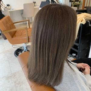 ハイライト　ナチュラルベージュ - hair salon Rien 上尾店掲載