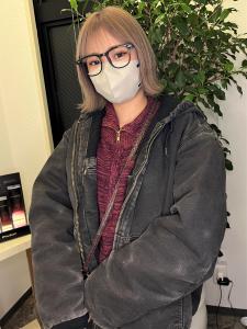 ミルクティーベージュ×くびれボブ - e.m.a × Ar be.anca掲載