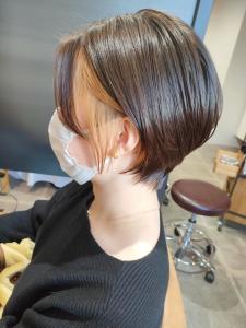 インナーカラーショート - 半個室型美容室 Sourire 姪浜店掲載