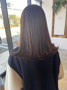 30代40代大人可愛いミルクティーベージュロング☆山之内 - SARA Beauty Sight 志免店掲載