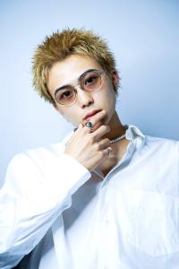 メンズヘア整形スパイラルパーマ波巻きツイストメンズパーマ髪型 - メンズヘア整形サロン GOALD 渋谷店掲載