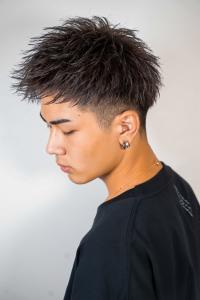メンズヘア整形スパイラルパーマ波巻きツイストメンズパーマ髪型 - メンズヘア整形サロン GOALD 渋谷店掲載