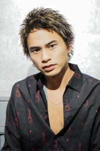 メンズヘア整形スパイラルパーマ波巻きツイストメンズパーマ髪型 - メンズヘア整形サロン GOALD 渋谷店掲載