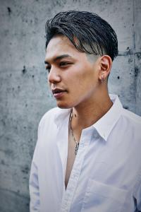 メンズヘア整形スパイラルパーマ波巻きツイストメンズパーマ髪型 - メンズヘア整形サロン GOALD 名古屋 栄掲載