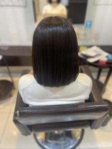 ワンカラーでグレージュカラー - Stilla smooth掲載