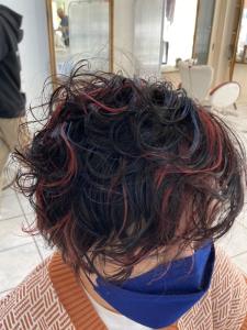 ハイライトチェリーレッドマッシュヘアーカールニュアンスパーマ - muse 新小岩店掲載