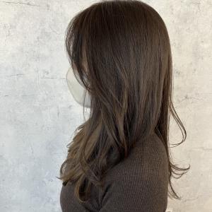 BROOK HAIR DESIGN 明るめグレイヘア - BROOK HAIR DESIGN掲載