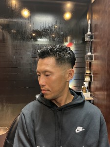 オールバックパーマ