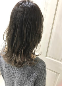 ミディアム　スタイル　巻髪レイヤー - Lusso chiaro　西池袋店掲載