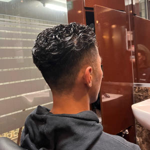 オールバックパーマ - ヒロ銀座 BARBER SHOP 新宿店掲載