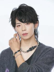 ツヤ感モードウルフ - EARTH coiffure beaut? 新潟中野山店掲載