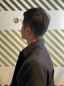 大人の刈り上げスタイル【BARBER-BAR】 - バーバーバー赤羽掲載