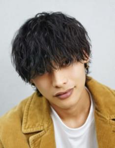 マッシュウルフツイストスパイラルパーマ - メンズヘア整形サロン GOALD 渋谷店掲載