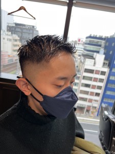 スパイキーソフモヒ×フェードスタイル - ヒロ銀座BARBER SHOP 秋葉原店掲載