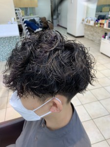大宮★ツイストスパイラル縦おちメンズパーマ - Dita掲載