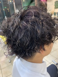大宮★ツイストスパイラル縦おちメンズパーマ - Dita掲載