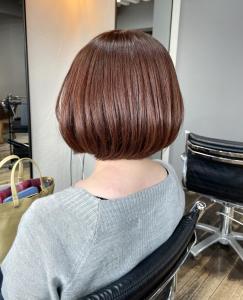 艶々ピンクベージュカラー・レイヤーボブ - hair＆make egerie掲載