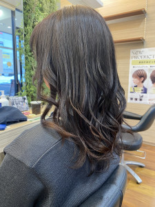 扱いやすさ◎お家でも簡単に巻けるローレイヤー！ - HELLO'S SOIN 琴似店掲載