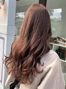 まろやかショコラベージュ×ゆる巻きロング - e.m.a PREMIUM BEAUTY SALON掲載