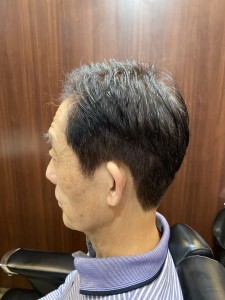 面長さんにおすすめ！耳だし刈り上げスタイル《白髪染め》 - HIRO GINZA 新橋店【理容室】掲載