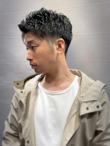 ツーブロックアップバングメンズベリーショート - ヒロ銀座ヘアーサロン 麻布乃木坂 六本木駅前店掲載