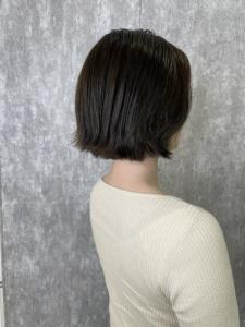 切りっぱなしボブ　外ハネ - Lusso chiaro　西池袋店掲載