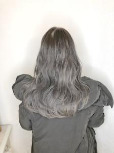 グレー　カラー　コテ巻き - Lusso libera 池袋店掲載