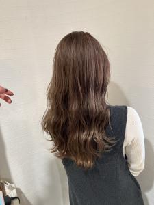 ミディアム　スタイル　巻髪レイヤー - Lusso libera 池袋店掲載