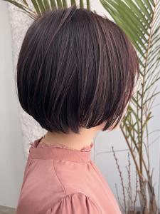 丸みのあるミニボブ　さくらピンクベージュ - ease et motion掲載
