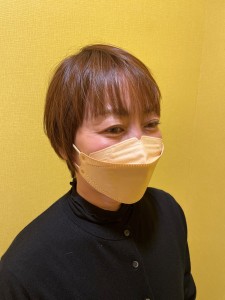 襟足スッキリショートボブ