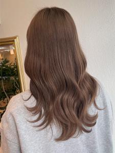 ミルクティーベージュカラー×波巻ロング - e.m.a PREMIUM BEAUTY SALON掲載