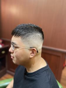 クロップスタイル - メンズ専門理容室 BroTokyo BARBERSHOP 銀座店掲載