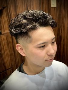 宮城リョータ風パーマスタイル - ヒロ銀座ヘアーサロン 新橋 銀座口店掲載