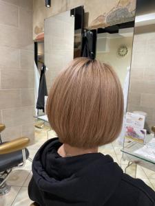 20代30代40代アッシュグレージュナチュラルボブ - ブロッサムひばりヶ丘店掲載