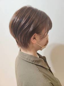 丸みがかわいいショートボブ - FACE。伊勢原掲載