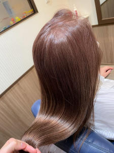 やわらかピンクベージュカラー