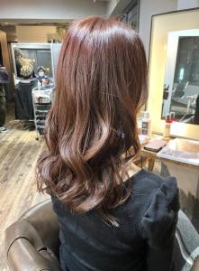 ピンクラベンダーカラー・ヨシンモリロングウェーブ - hair＆make egerie掲載