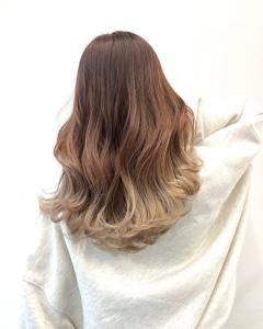 グラデーションカラー - Ease by amble luxe 北千住掲載