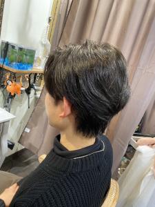 トレンドを抑えたセンターパート - Artifact 青葉台店掲載