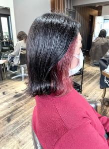 濃いめピンクインナーカラー・ミディアムボブ - hair＆make egerie掲載