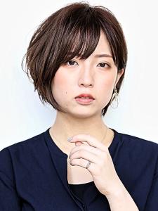 耳かけステキなショートボブスタイル - hair make flencia掲載