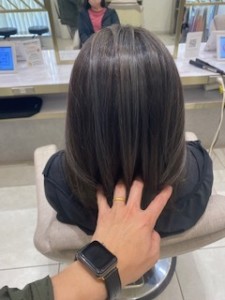 白髪ぼかしハイライト／シルバーアッシュ - EARTH coiffure beaut? 上尾店掲載