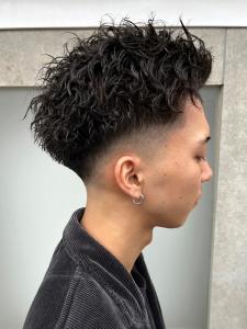 束感　波巻きツイストパーマ×フェードカット - MEN'S SALON alfRed 瑞穂店掲載